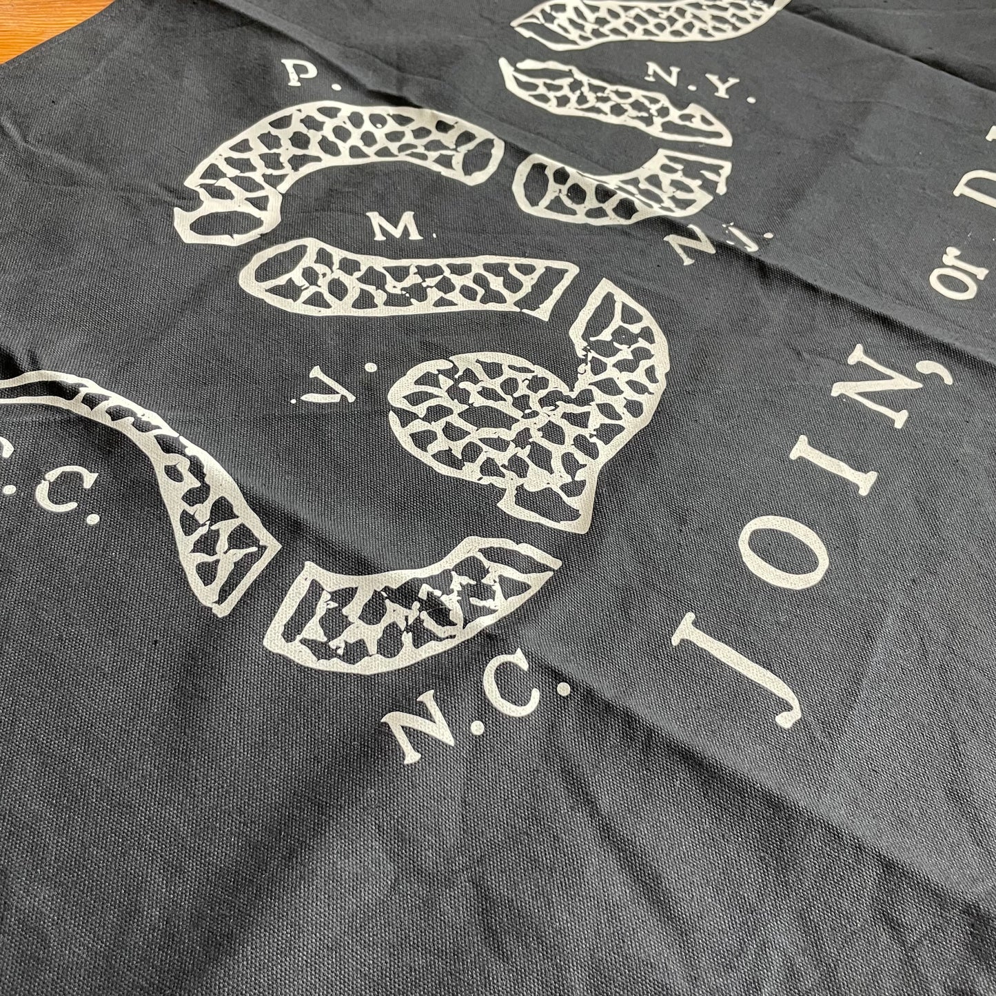 Join Or Die Canvas Flag