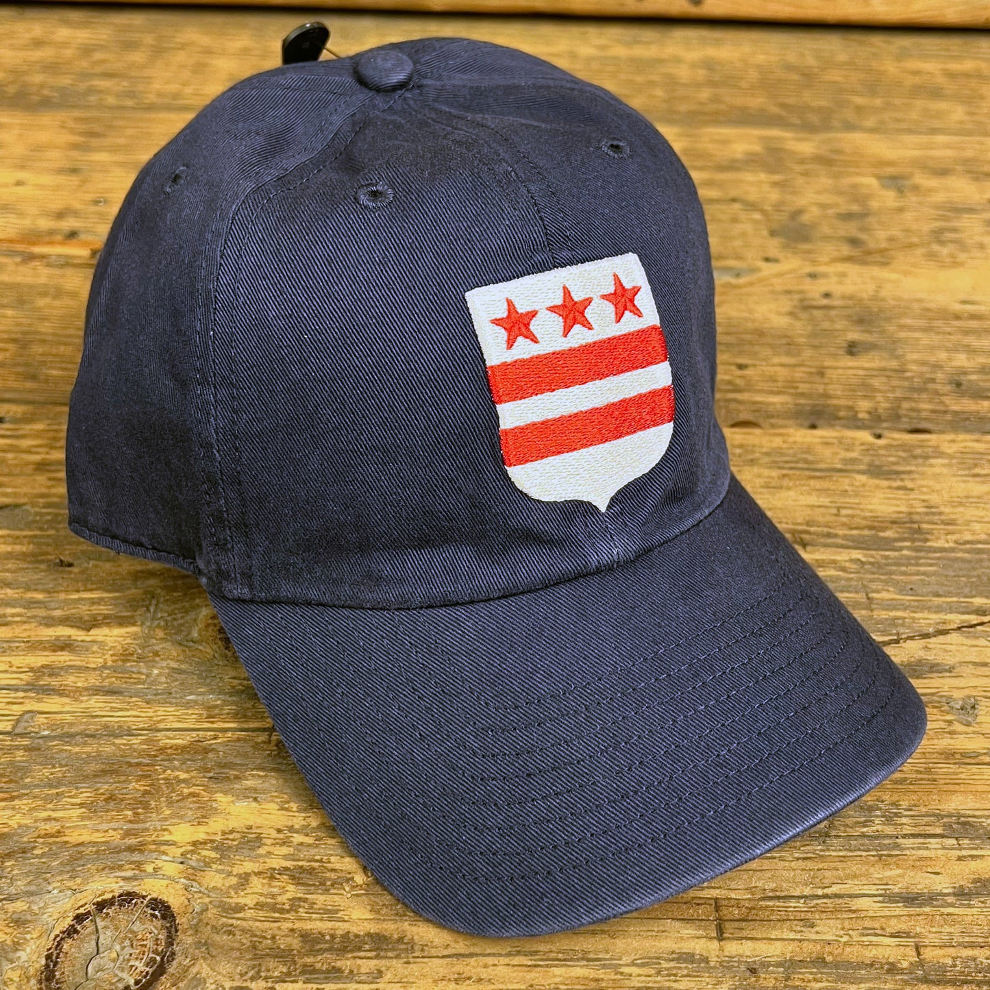 Washington Family Coat of Arms Hat