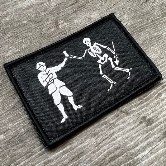 A Short and Merry Life – Bartholomew Roberts Pirate Ensign Morale Patch by Texas 144.1